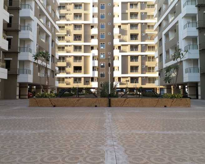 Shiv-Om Complex